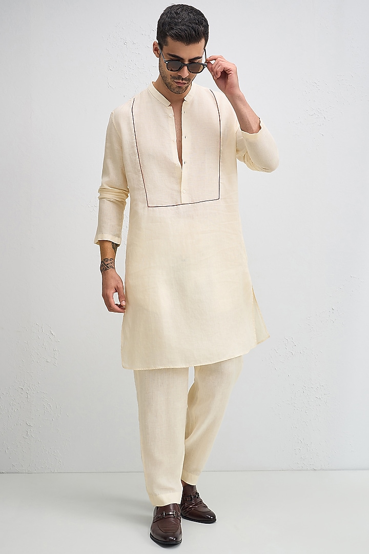 Ivory Linen Woven Kurta Set by Komal Kothari at Pernia's Pop Up Shop