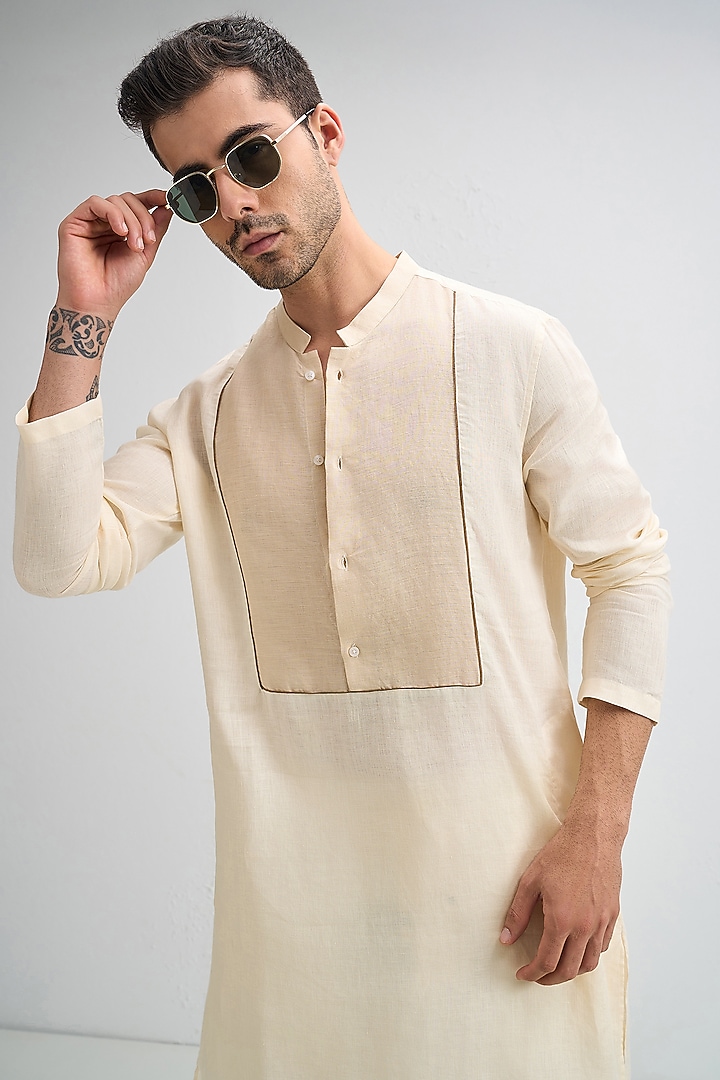 Ivory Linen Woven Kurta by Komal Kothari at Pernia's Pop Up Shop