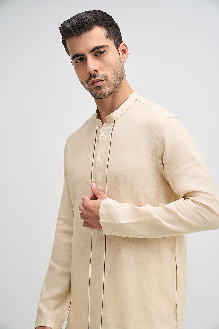 Beige Linen Kurta by Komal Kothari at Pernia's Pop Up Shop