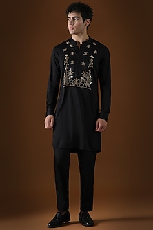 product-color-Black