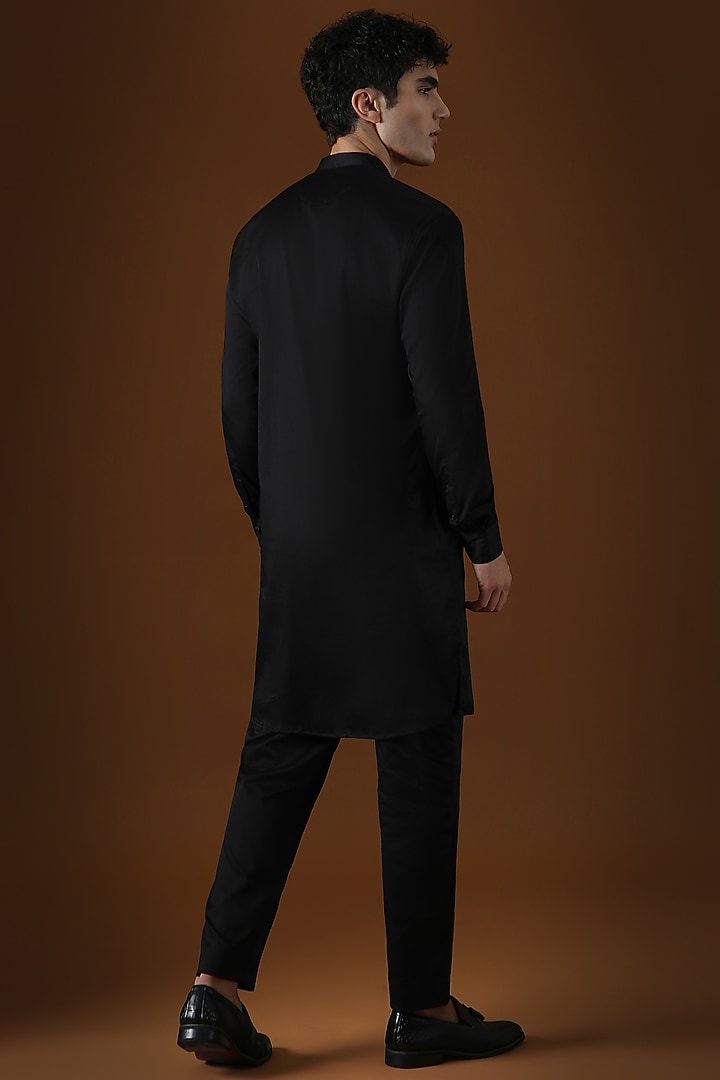 Black Cotton Hamsa Hand Embroidered Kurta by Komal Kothari at Pernia's Pop Up Shop