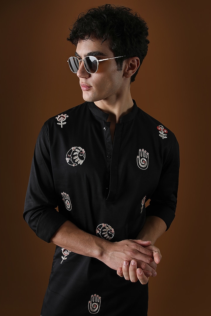 Black Cotton Hamsa Hand Embroidered Kurta by Komal Kothari at Pernia's Pop Up Shop