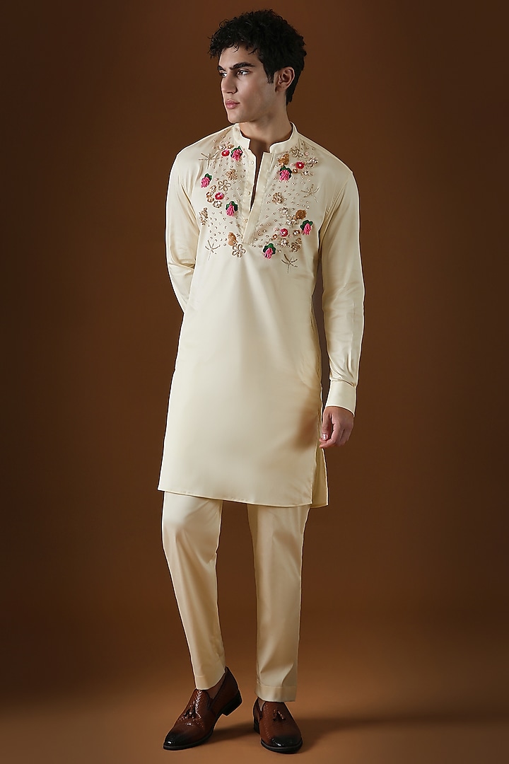 Ivory Cotton Floral Hand Embroidered Kurta by Komal Kothari