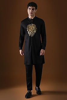 product-color-Black