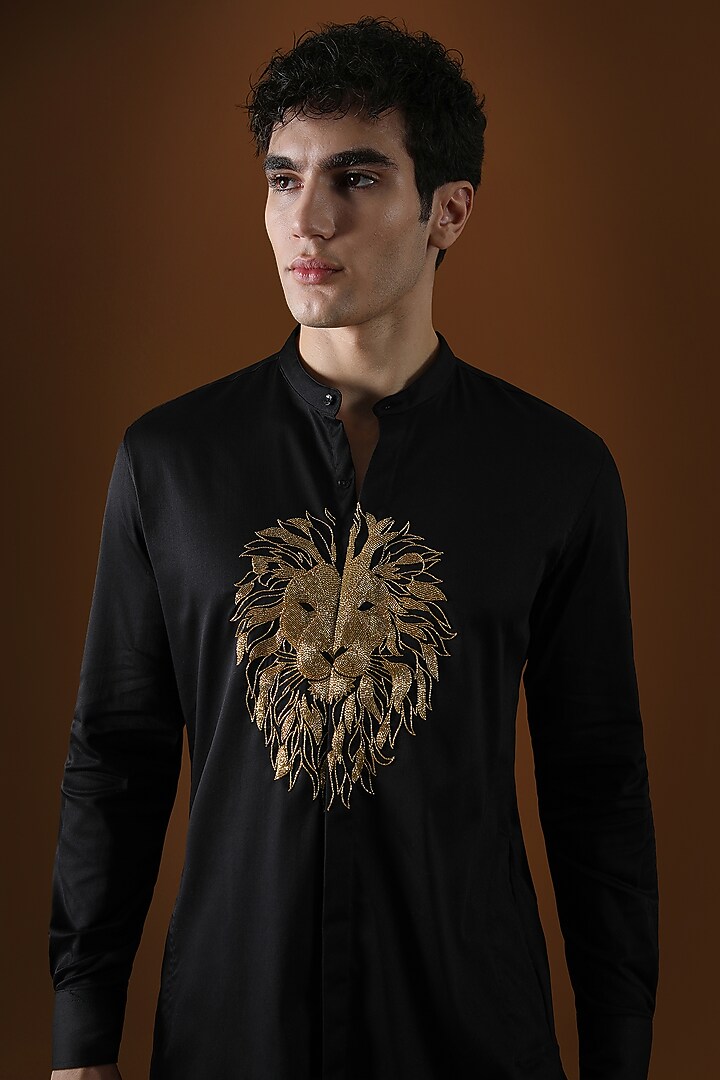Black Cotton Lion Hand Embroidered Kurta by Komal Kothari at Pernia's Pop Up Shop