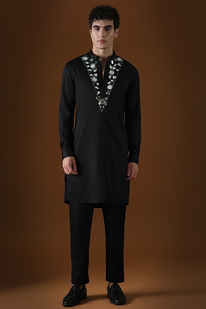 Black Cotton Mirror Hand Embroidered Kurta by Komal Kothari at Pernia's Pop Up Shop