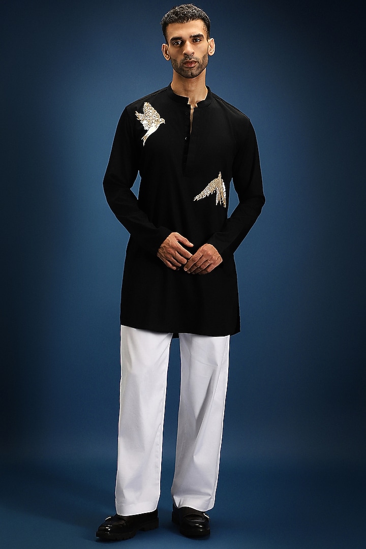 Black Cotton & Satin Hand Embroidered Kurta Set by Komal Kothari at Pernia's Pop Up Shop