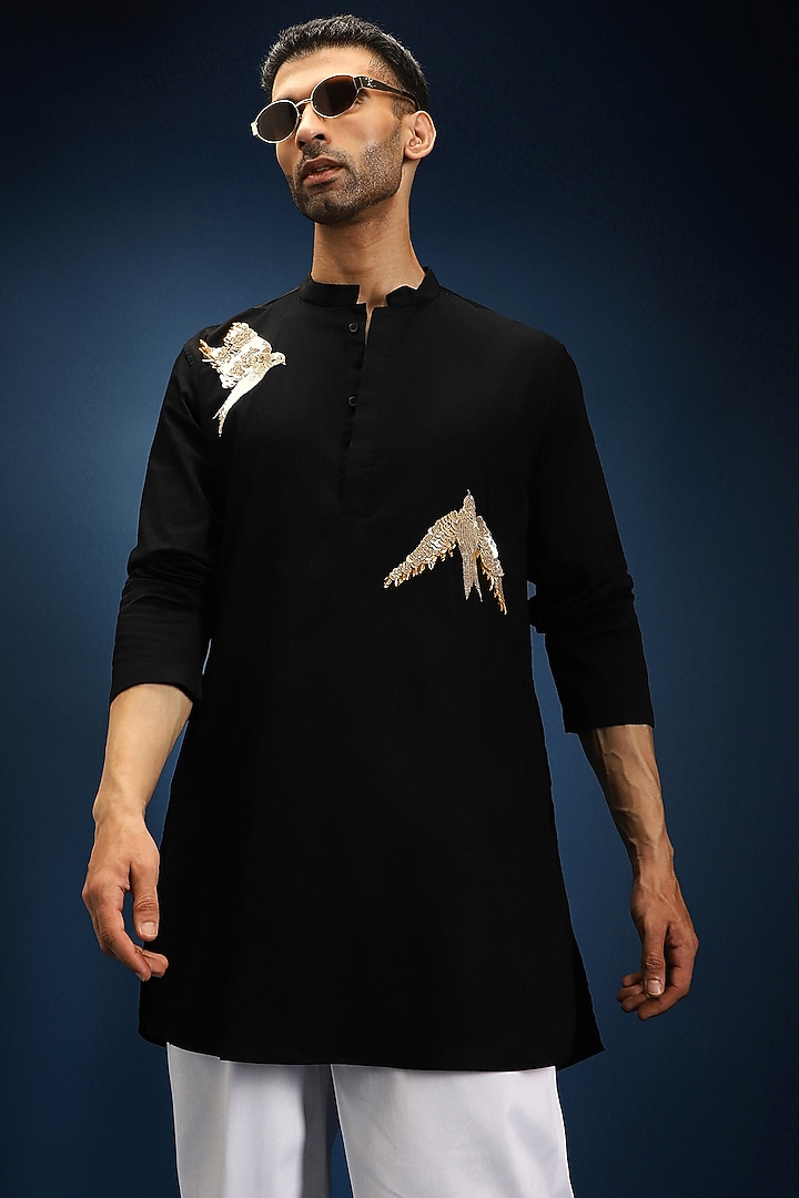 Black Cotton & Satin Hand Embroidered Kurta Set by Komal Kothari at Pernia's Pop Up Shop