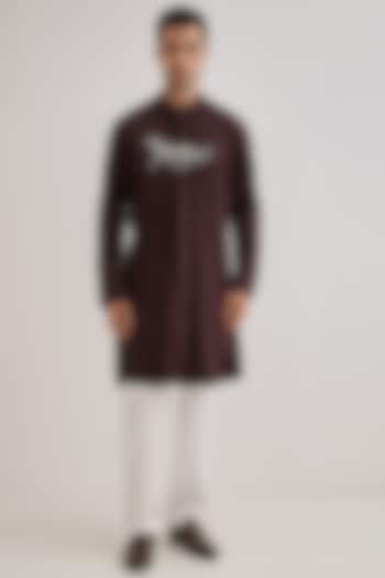 Wine Cotton & Satin Hand Embroidered Kurta Set by Komal Kothari at Pernia's Pop Up Shop