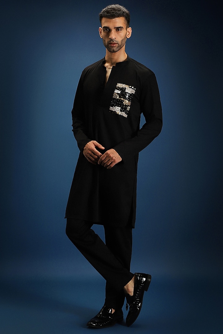 Black Cotton & Satin Hand Embroidered Kurta Set by Komal Kothari at Pernia's Pop Up Shop