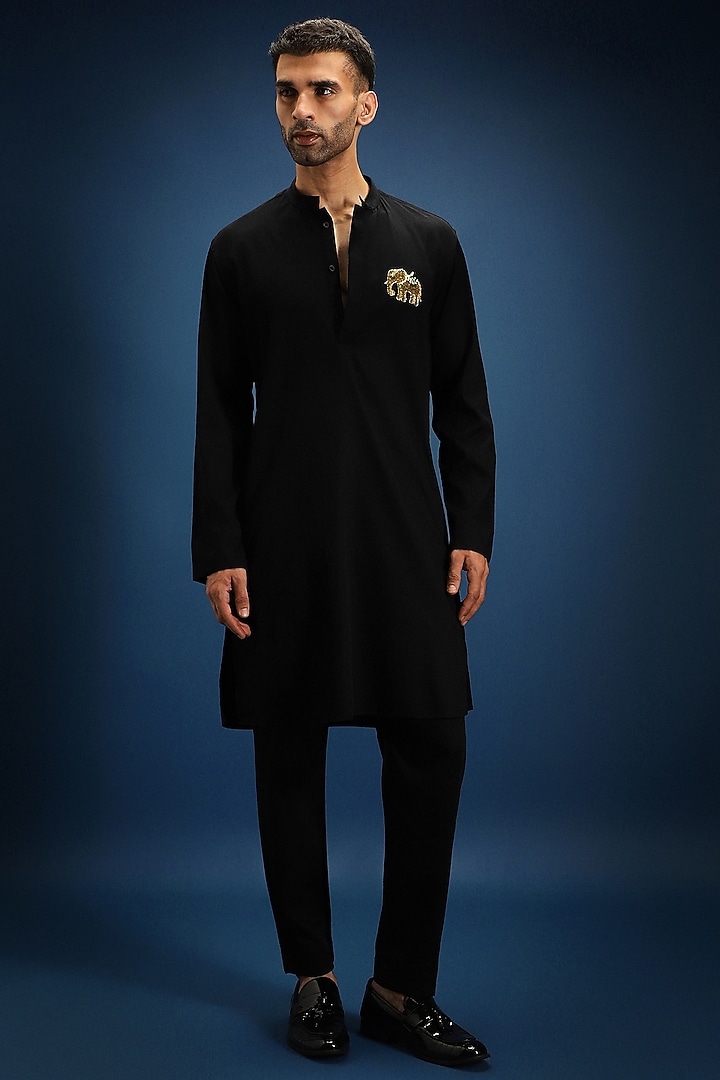 Black Cotton & Satin Hand Embroidered Kurta Set by Komal Kothari at Pernia's Pop Up Shop