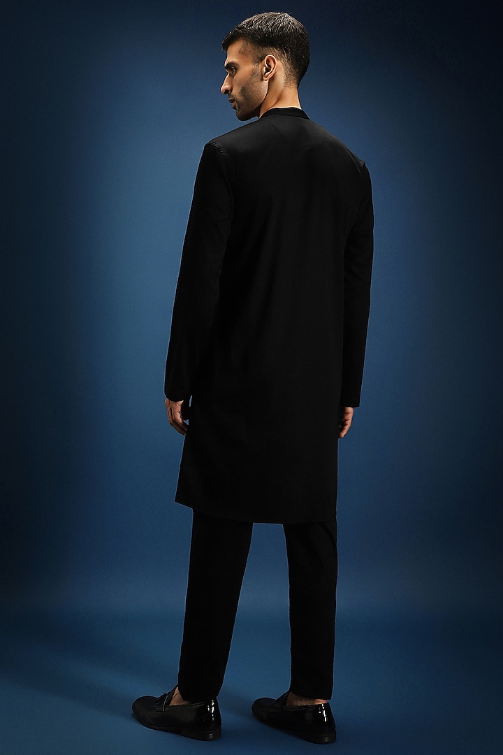 Black Cotton & Satin Hand Embroidered Kurta Set by Komal Kothari at Pernia's Pop Up Shop