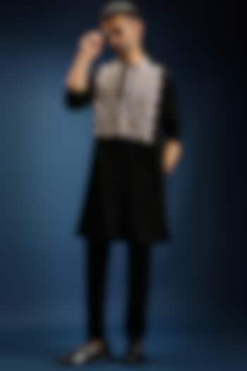 Black Cotton & Satin Hand Embroidered Kurta Set by Komal Kothari at Pernia's Pop Up Shop