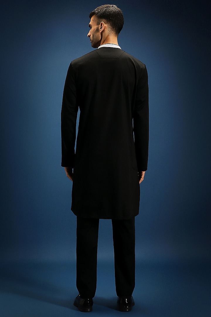 Black Cotton & Satin Hand Embroidered Kurta Set by Komal Kothari at Pernia's Pop Up Shop