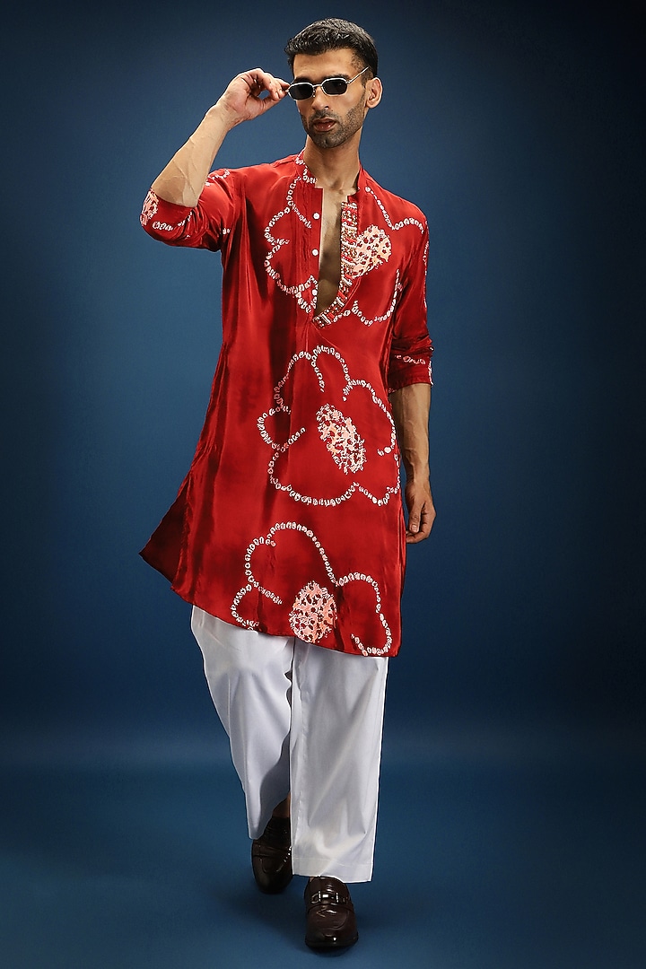Red Italian Crepe Floral Bandhani Kurta by Komal Kothari at Pernia's Pop Up Shop