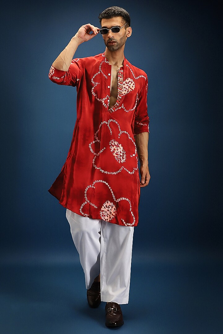 Red Italian Crepe Floral Bandhani Kurta Set by Komal Kothari at Pernia's Pop Up Shop