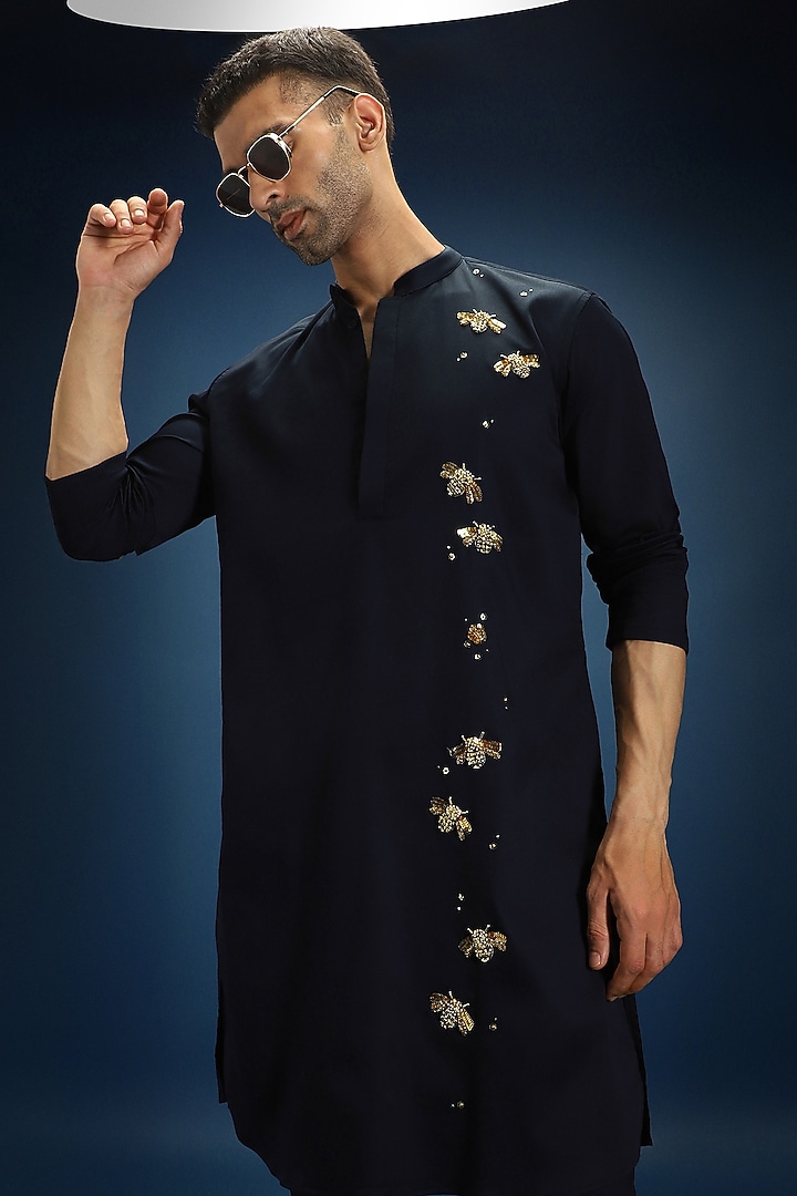 Navy Blue Cotton Hand Embroidered Kurta Set by Komal Kothari at Pernia's Pop Up Shop