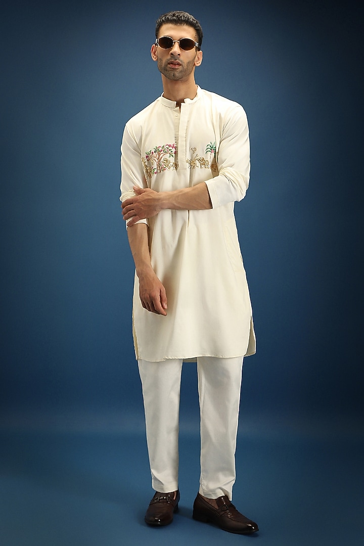Ivory Cotton Jungle Hand Embroidered Kurta Set by Komal Kothari at Pernia's Pop Up Shop