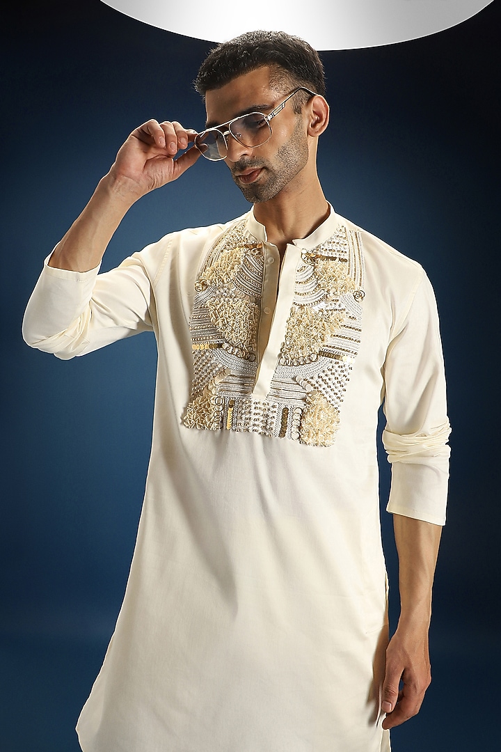Ivory Cotton Pearl Hand Embroidered Kurta by Komal Kothari at Pernia's Pop Up Shop