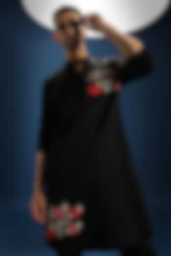 Black Cotton Rose Hand Embroidered Kurta by Komal Kothari at Pernia's Pop Up Shop