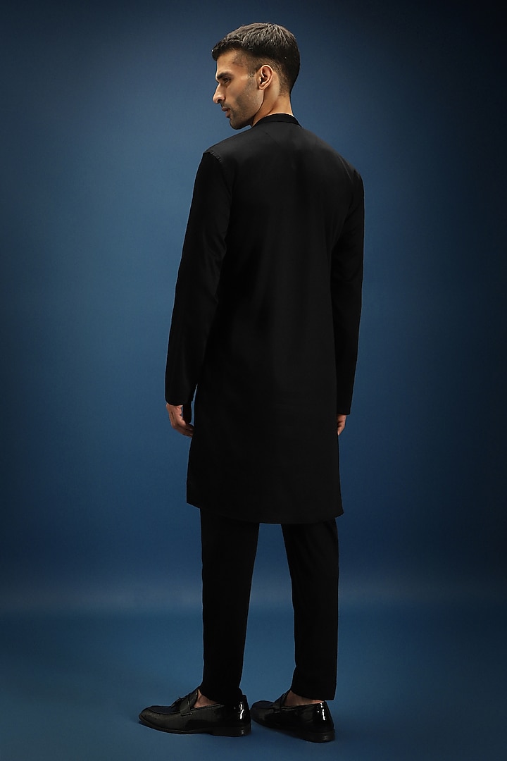 Black Cotton Rose Hand Embroidered Kurta by Komal Kothari at Pernia's Pop Up Shop