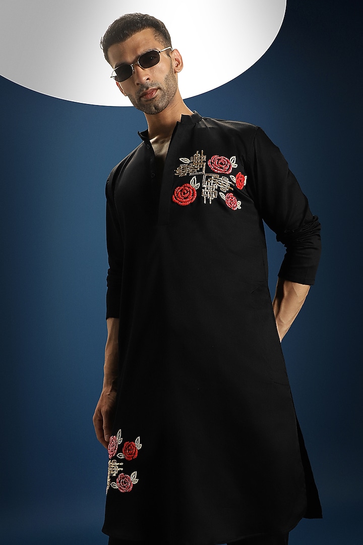 Black Cotton Rose Hand Embroidered Kurta Set by Komal Kothari at Pernia's Pop Up Shop