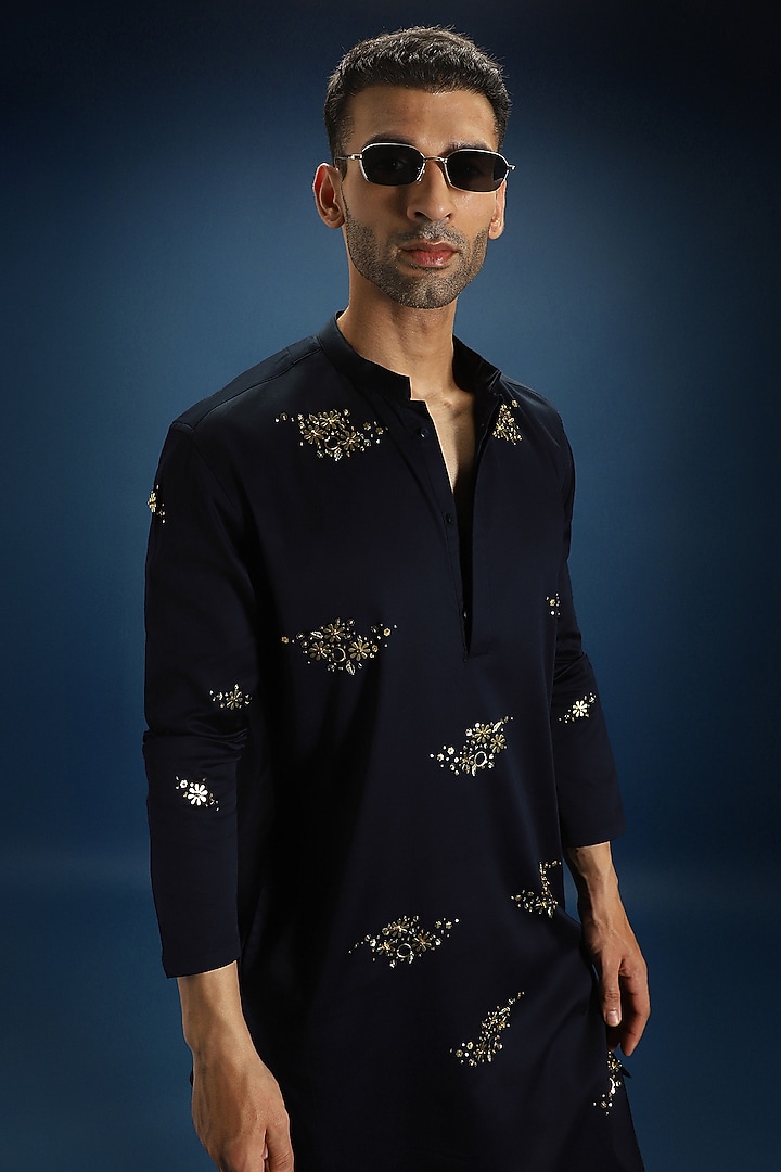 Navy Blue Cotton Hand Embroidered Kurta by Komal Kothari at Pernia's Pop Up Shop