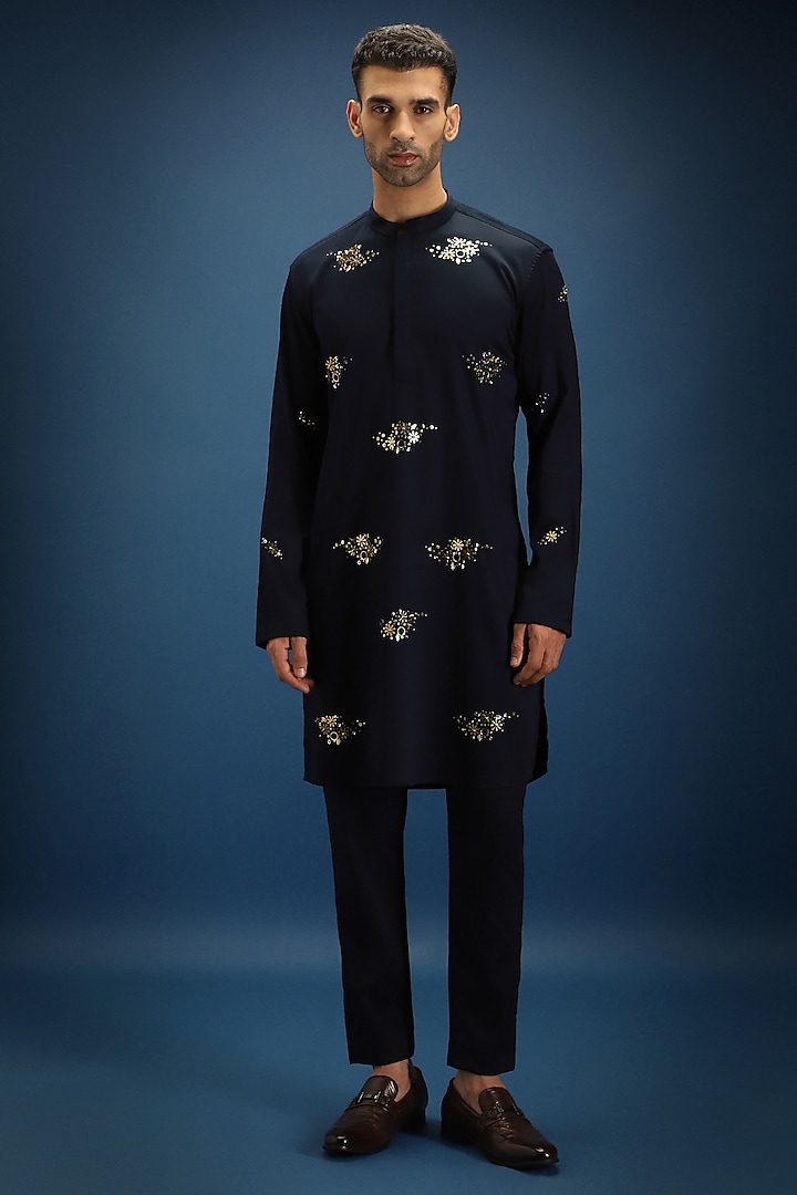 Navy Blue Cotton Hand Embroidered Kurta Set by Komal Kothari at Pernia's Pop Up Shop