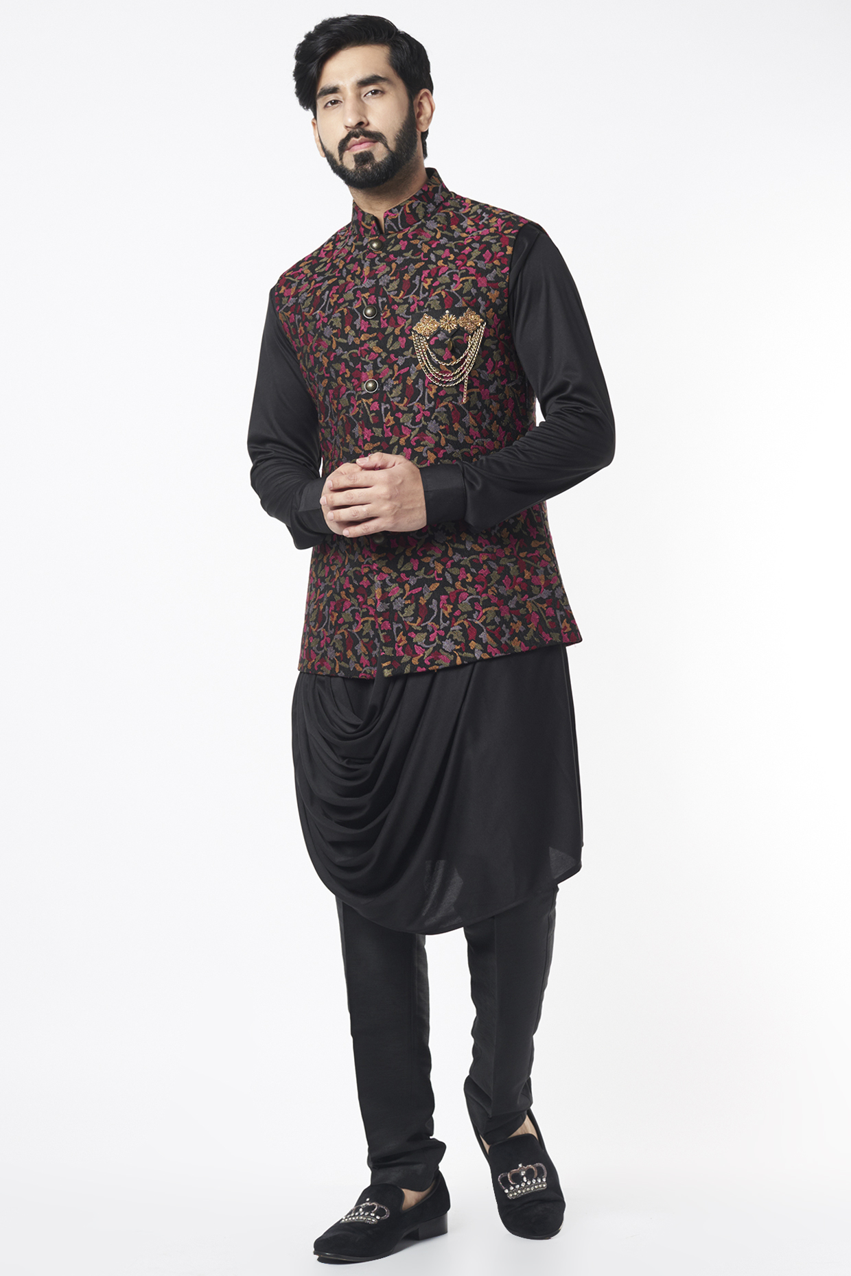 Maroon Wool Resham Embroidered Bundi Jacket Set by KORA BY NILESH MITESH at Pernia's Pop Up Shop