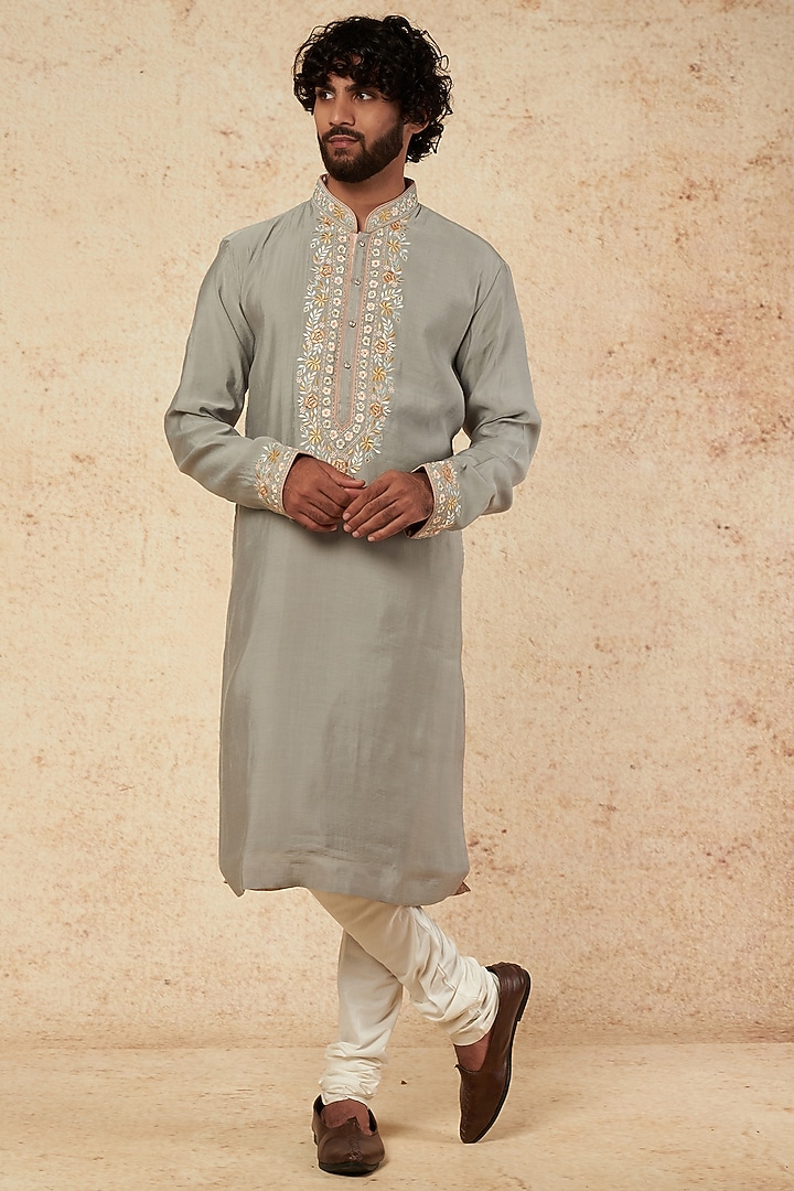 Dusty Grey Thread Embroidered Kurta Set by KORA BY NILESH MITESH at