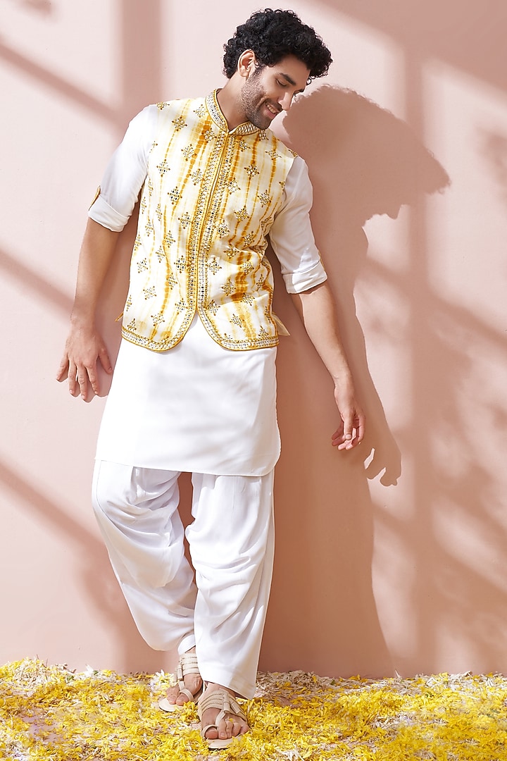 White & Yellow Blended Silk Mirror Embroidered Bundi Jacket Set by KORA BY NILESH MITESH at Pernia's Pop Up Shop