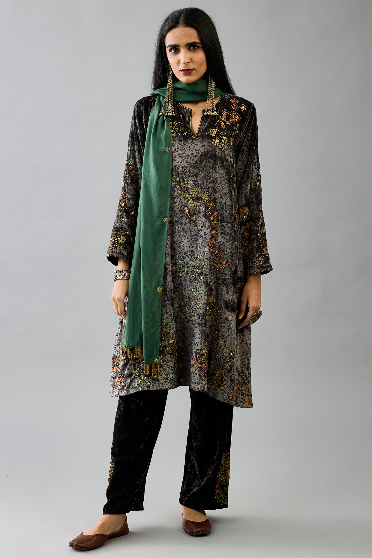 Grey Silk Velvet Handblock Printed & Sequins Work Kurta Set by Kora at Pernia's Pop Up Shop