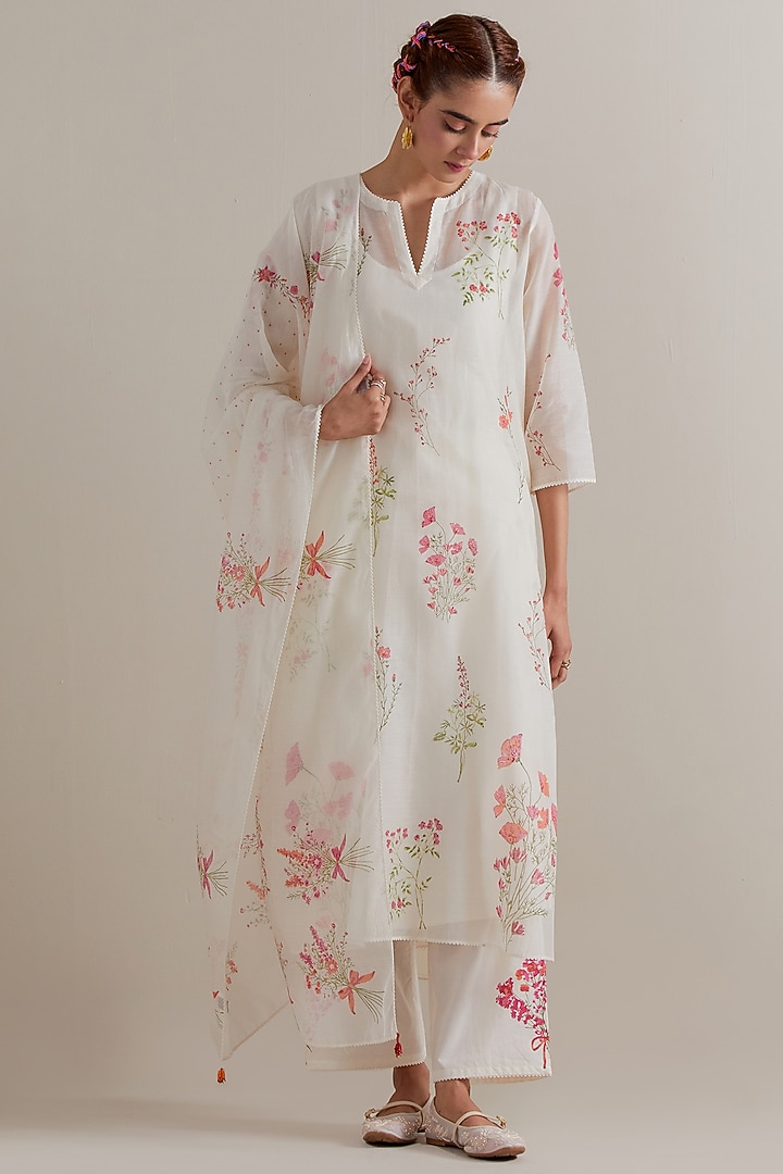 Off-White Cotton Chanderi Hand Block Printed Kurta Set by Kora at Pernia's Pop Up Shop