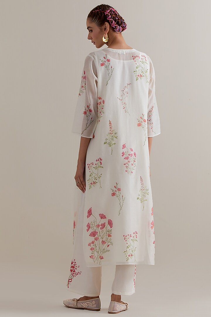 Off-White Cotton Chanderi Hand Block Printed Kurta Set by Kora at Pernia's Pop Up Shop