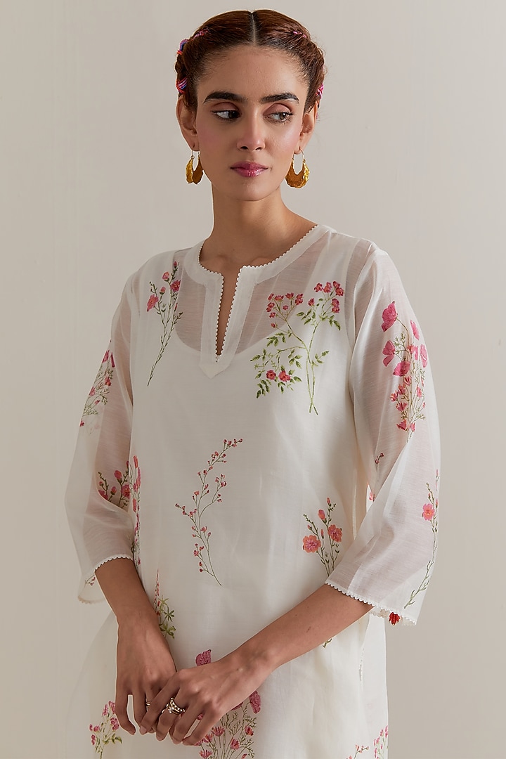Off-White Cotton Chanderi Hand Block Printed Kurta Set by Kora at Pernia's Pop Up Shop