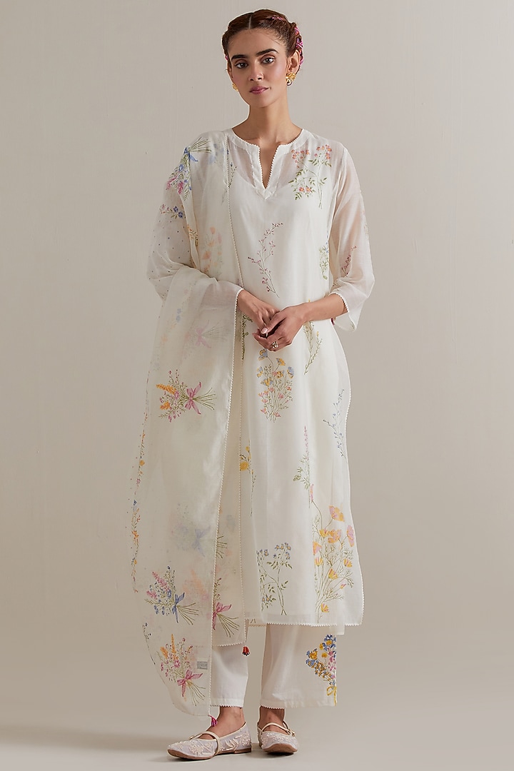 Off-White Cotton Chanderi Hand Block Printed Kurta Set by Kora at Pernia's Pop Up Shop