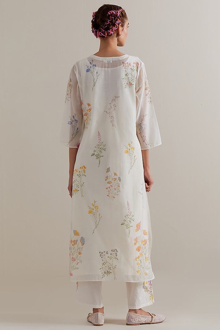 Off-White Cotton Chanderi Hand Block Printed Kurta Set by Kora at Pernia's Pop Up Shop