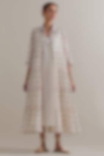 Off-White Silk Chanderi Hand Block Printed Kurta Set by Kora at Pernia's Pop Up Shop