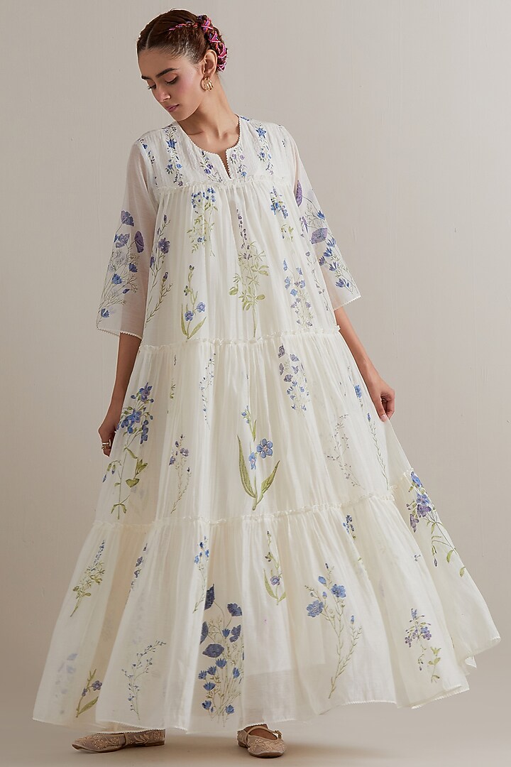 Off-White Silk Chanderi Hand Block Printed Kurta Set by Kora at Pernia's Pop Up Shop