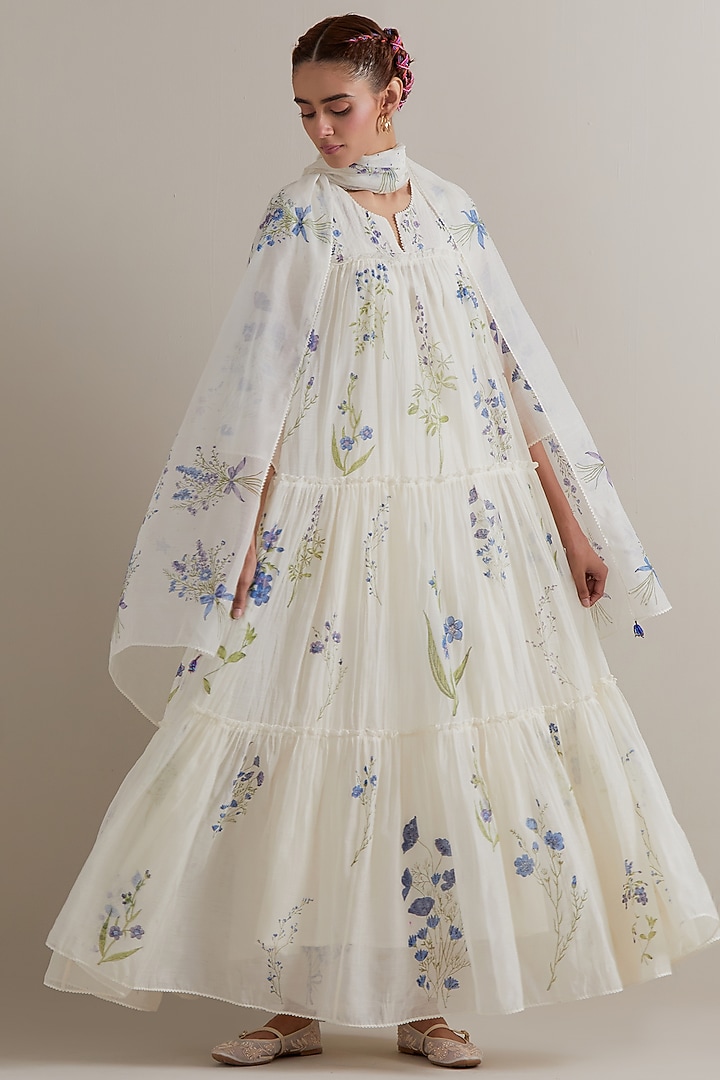 Off-White Silk Chanderi Hand Block Printed Kurta Set by Kora at Pernia's Pop Up Shop