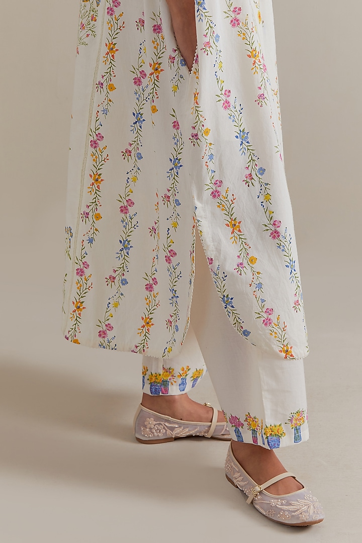 Off-White Cotton Floral Hand Block Printed Kaftan Set by Kora at Pernia's Pop Up Shop