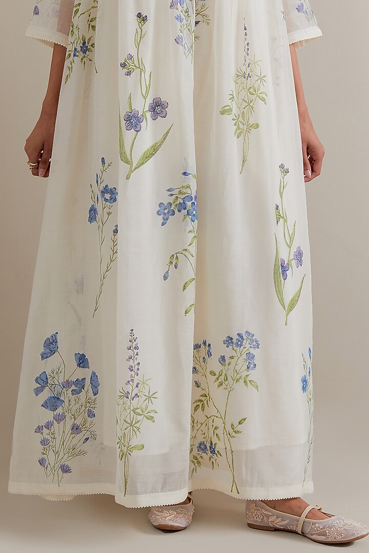 Off-White Cotton Chanderi Floral Hand Block Printed Kurta Set by Kora at Pernia's Pop Up Shop