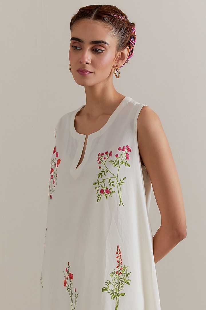 Off-White Cotton Floral Hand Block Printed A-line Kurta Set by Kora at Pernia's Pop Up Shop
