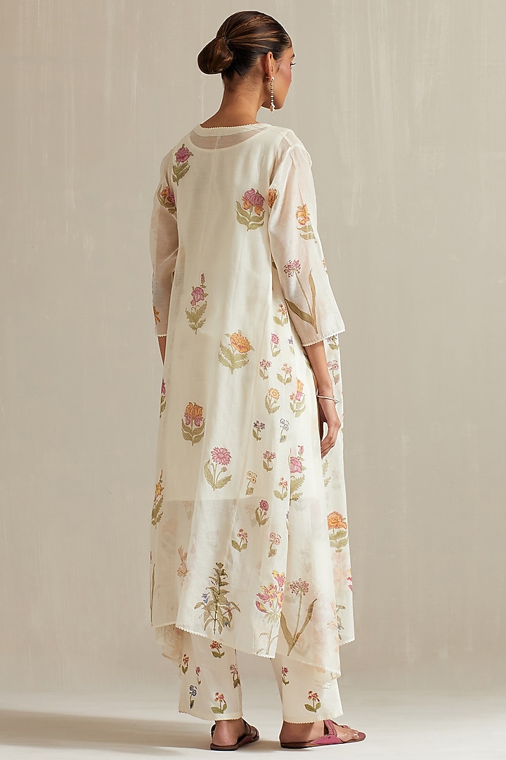 Off-White Cotton Chanderi Floral Hand Block Printed Asymmetric Kurta Set by Kora at Pernia's Pop Up Shop
