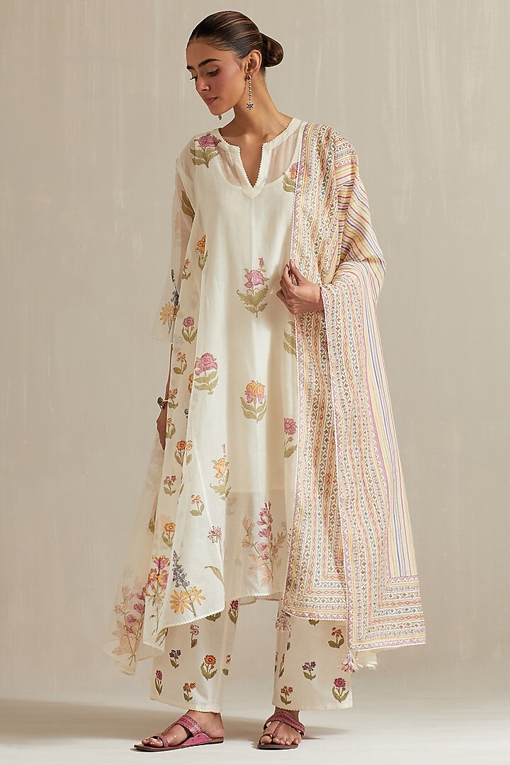 Off-White Cotton Chanderi Floral Hand Block Printed Asymmetric Kurta Set by Kora at Pernia's Pop Up Shop