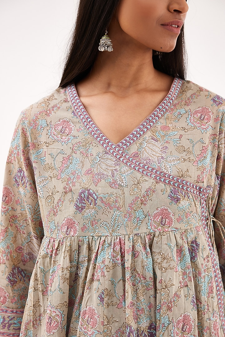Grey & Pink Cotton Hand Block Printed Kurta Set by Kora at Pernia's Pop Up Shop