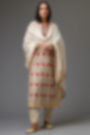 Off-White & Red Silk Chanderi Printed Kurta Set by Kora at Pernia's Pop Up Shop