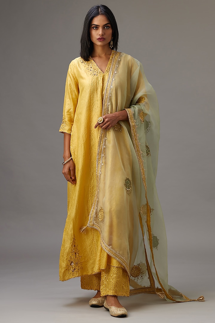 Yellow Hand Crushed Silk Embroidered Kurta Set by Kora at Pernia's Pop Up Shop