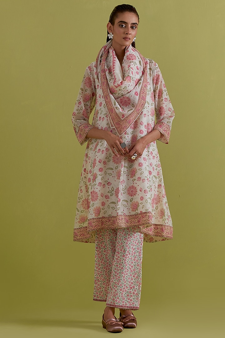 Off-White Cotton Chanderi Hand-Block Printed Kurta Set by Kora at Pernia's Pop Up Shop