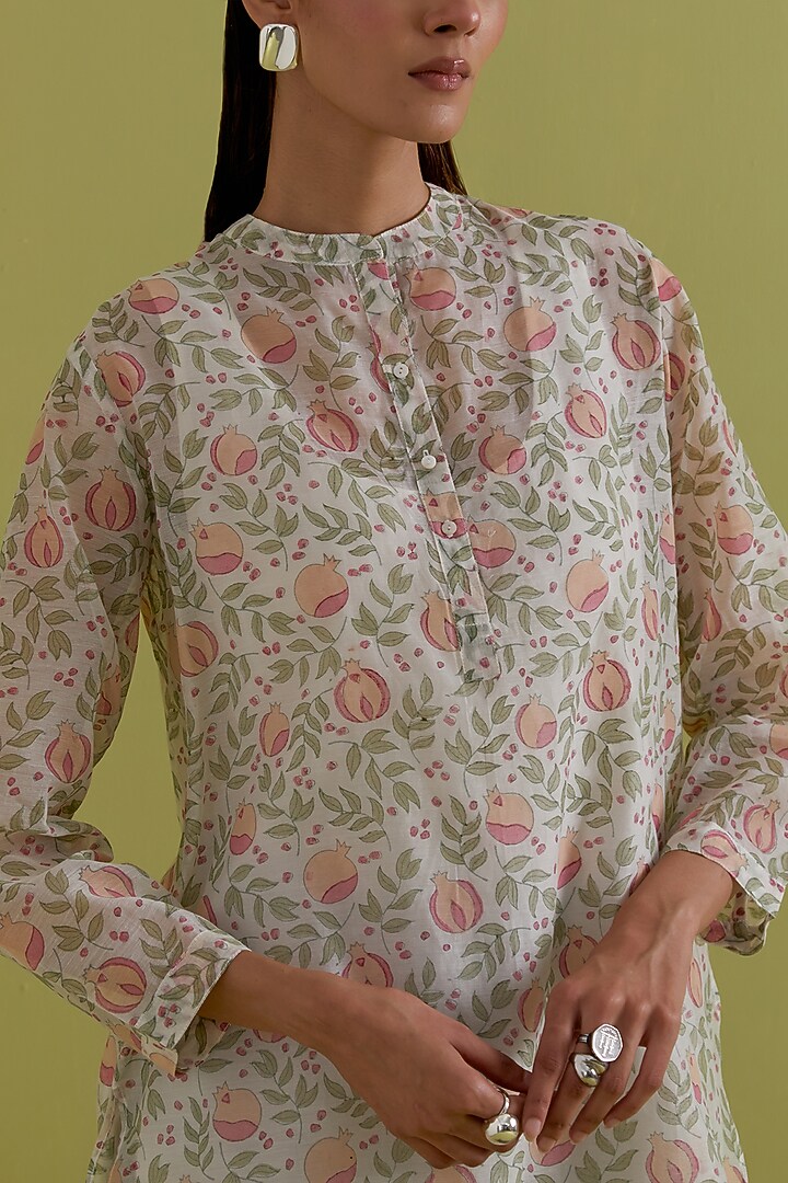 Off-White Cotton Chanderi Hand-Block Printed Top by Kora at Pernia's Pop Up Shop